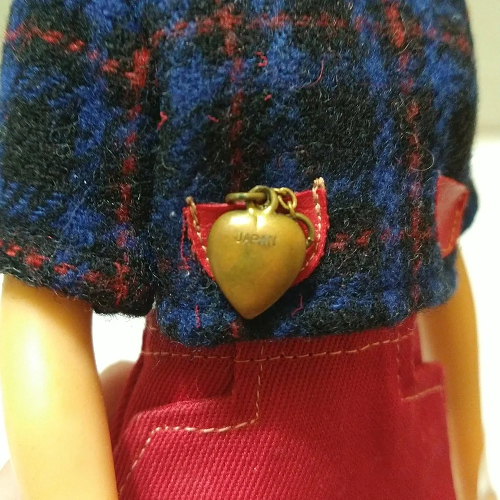Vintage 1965 Ideal Tammy Walking Her Pet Plaid Top With Charm & Red Pak Skirt - Picture 5 of 10